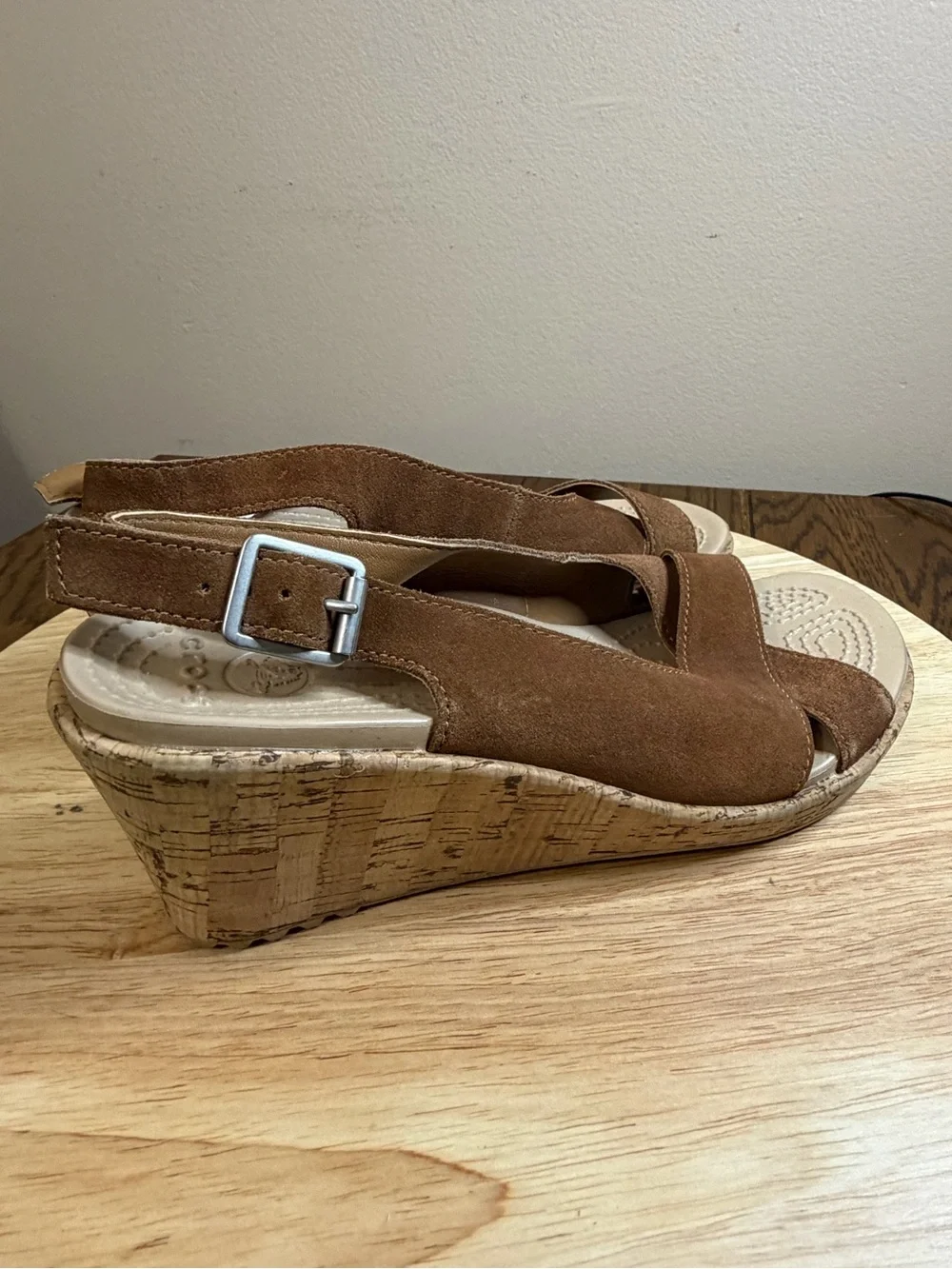 Crocs women’s A-Leigh Wedge sandals